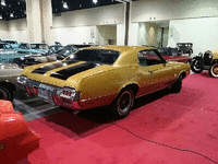 Image 2 of 7 of a 1972 OLDSMOBILE CUTLAS