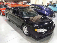 Image 6 of 8 of a 2004 CHEVROLET MONTE CARLO HI-SPORT SS