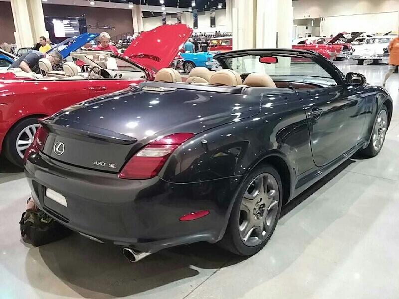 2nd Image of a 2007 LEXUS SC 430