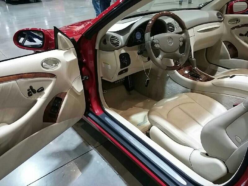 4th Image of a 2008 MERCEDES CLK350