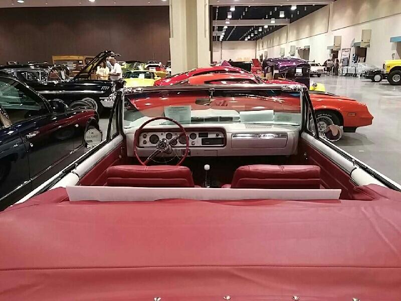 2nd Image of a 1965 CHEVROLET CHEVELLE