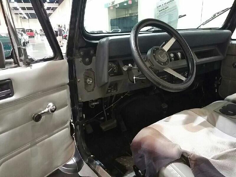 2nd Image of a 1989 JEEP WRANGLER