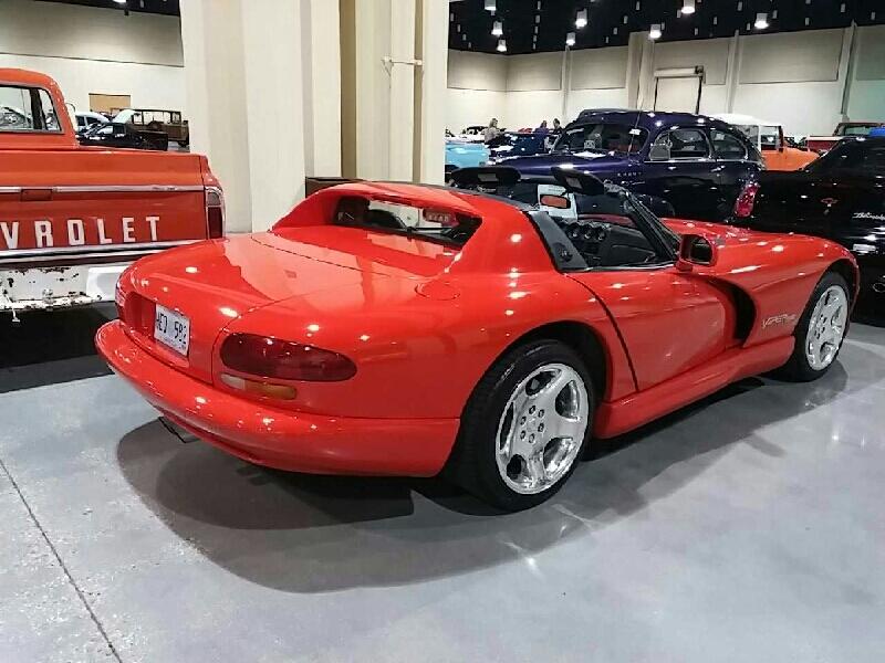 1st Image of a 2000 DODGE VIPER RT/10