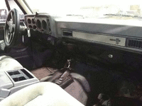 Image 7 of 9 of a 1987 CHEVROLET BLAZER