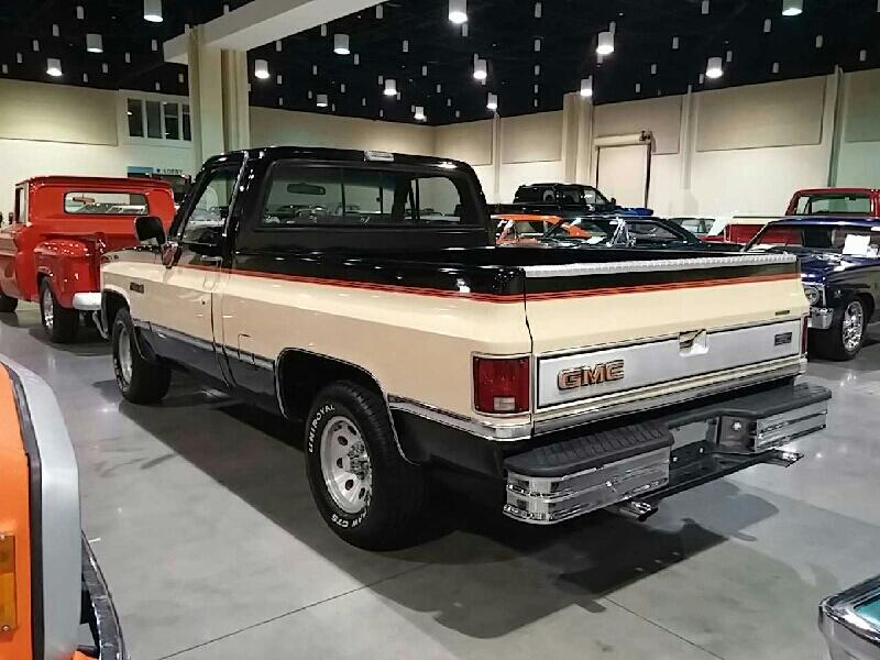 1st Image of a 1987 GMC R1500