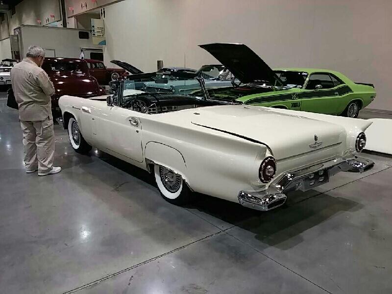 1st Image of a 1957 FORD THUNDERBIRD