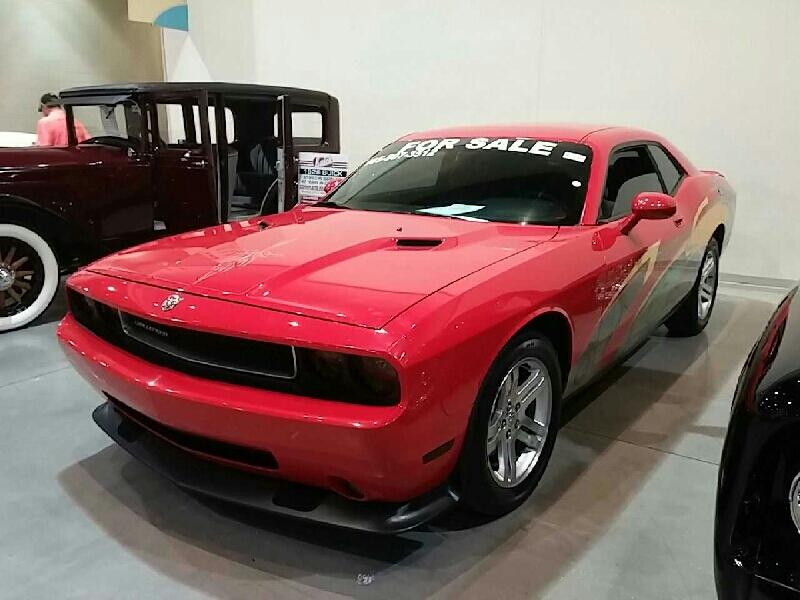 0th Image of a 2010 DODGE CHALLENGER SE