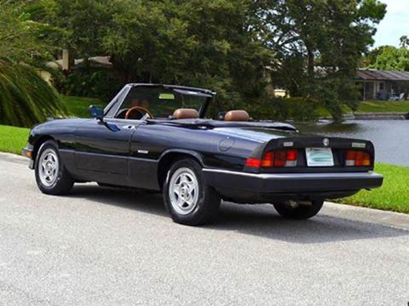 4th Image of a 1986 ALFA ROMEO SPIDER VELOCE