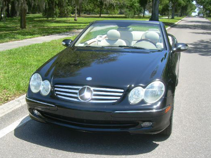 1st Image of a 2004 MERCEDES-BENZ CLK-CLASS CLK320A