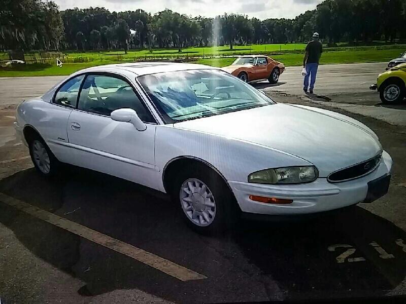 1st Image of a 1997 BUICK RIVIERA