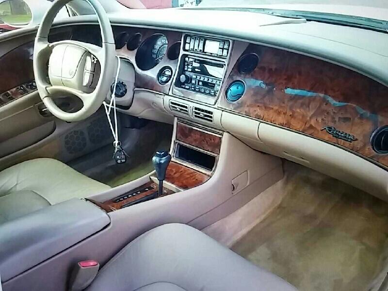 10th Image of a 1997 BUICK RIVIERA