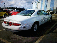 Image 3 of 13 of a 1997 BUICK RIVIERA