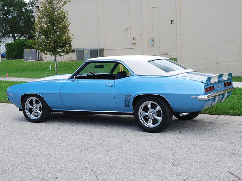 2nd Image of a 1969 CHEVROLET CAMARO