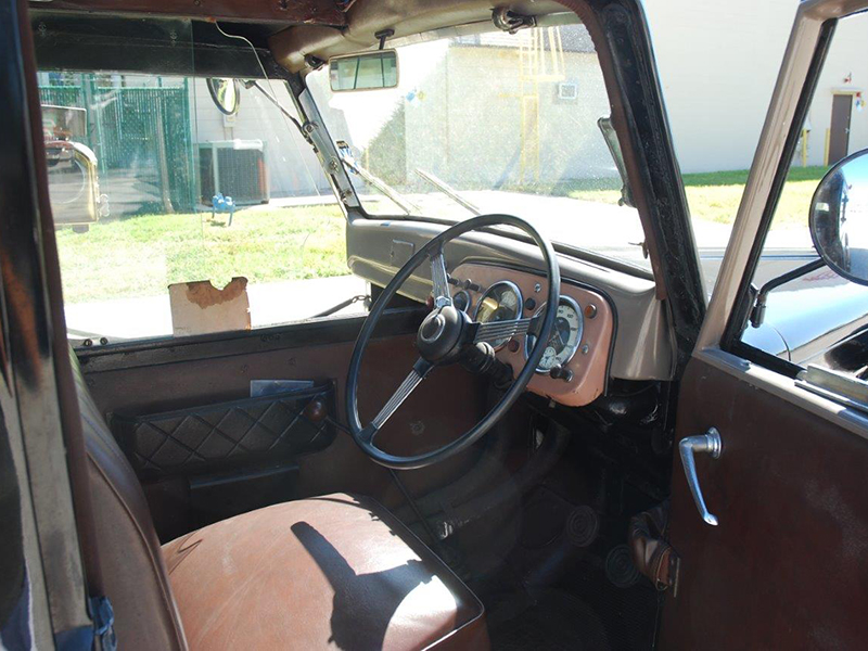 4th Image of a 1955 AUSTIN FX3 LONDON