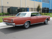 Image 3 of 9 of a 1966 FORD LTD