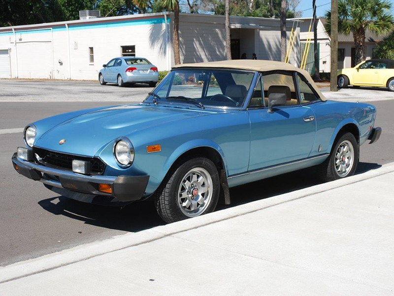 1st Image of a 1982 FIAT 124 SPIDER