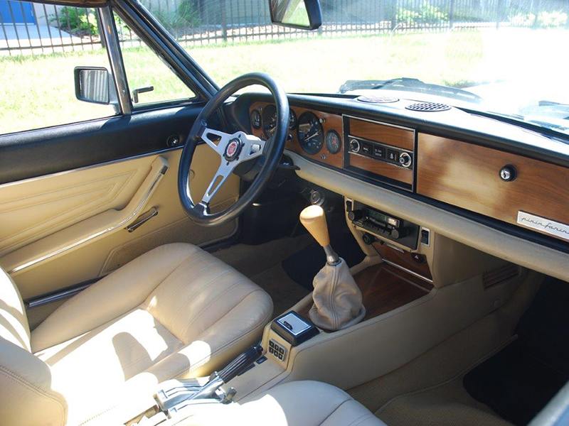 5th Image of a 1982 FIAT 124 SPIDER