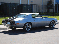 Image 3 of 9 of a 1971 CHEVROLET CAMARO