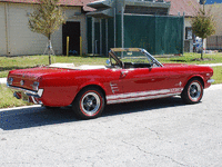 Image 3 of 9 of a 1966 FORD MUSTANG