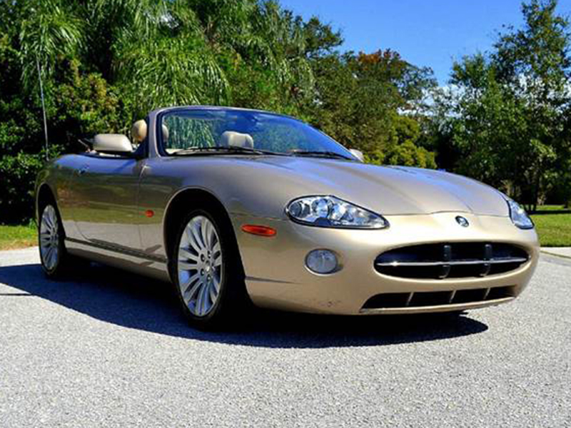 3rd Image of a 2006 JAGUAR XK8 XK