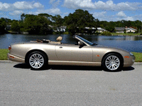 Image 6 of 10 of a 2006 JAGUAR XK8 XK