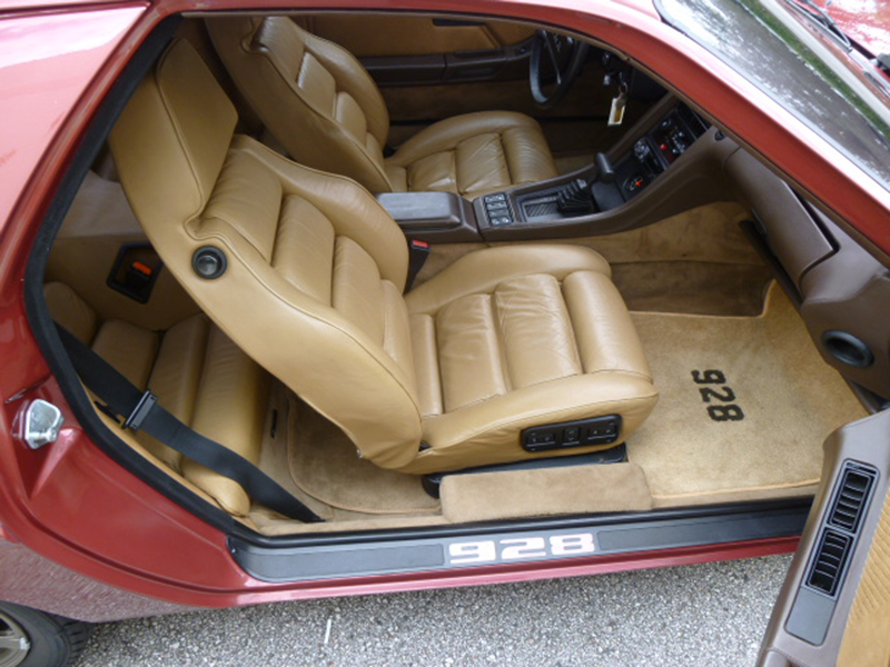 6th Image of a 1982 PORSCHE 928