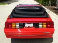 Image 5 of 12 of a 1986 CHEVROLET CAMARO IROC Z