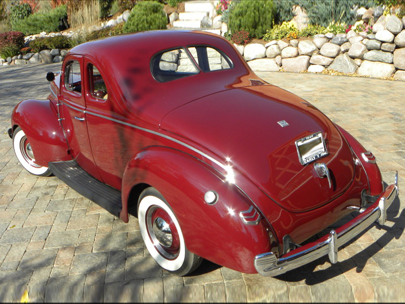 2nd Image of a 1940 FORD OPERA