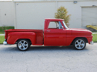 Image 5 of 11 of a 1964 GMC PICKUP