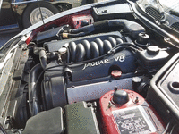 Image 8 of 8 of a 1997 JAGUAR XK8