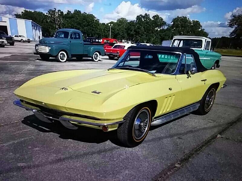 2nd Image of a 1966 CHEVROLET CORVETTE