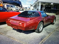 Image 4 of 9 of a 1982 CHEVROLET CORVETTE