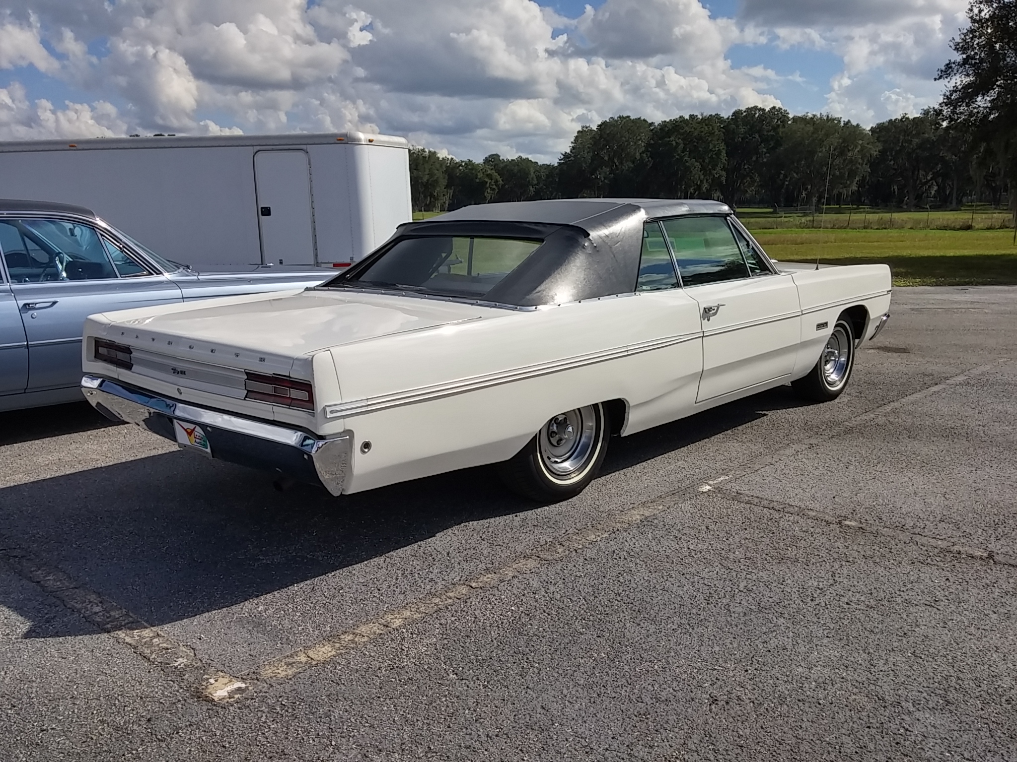 2nd Image of a 1968 PLYMOUTH FURY