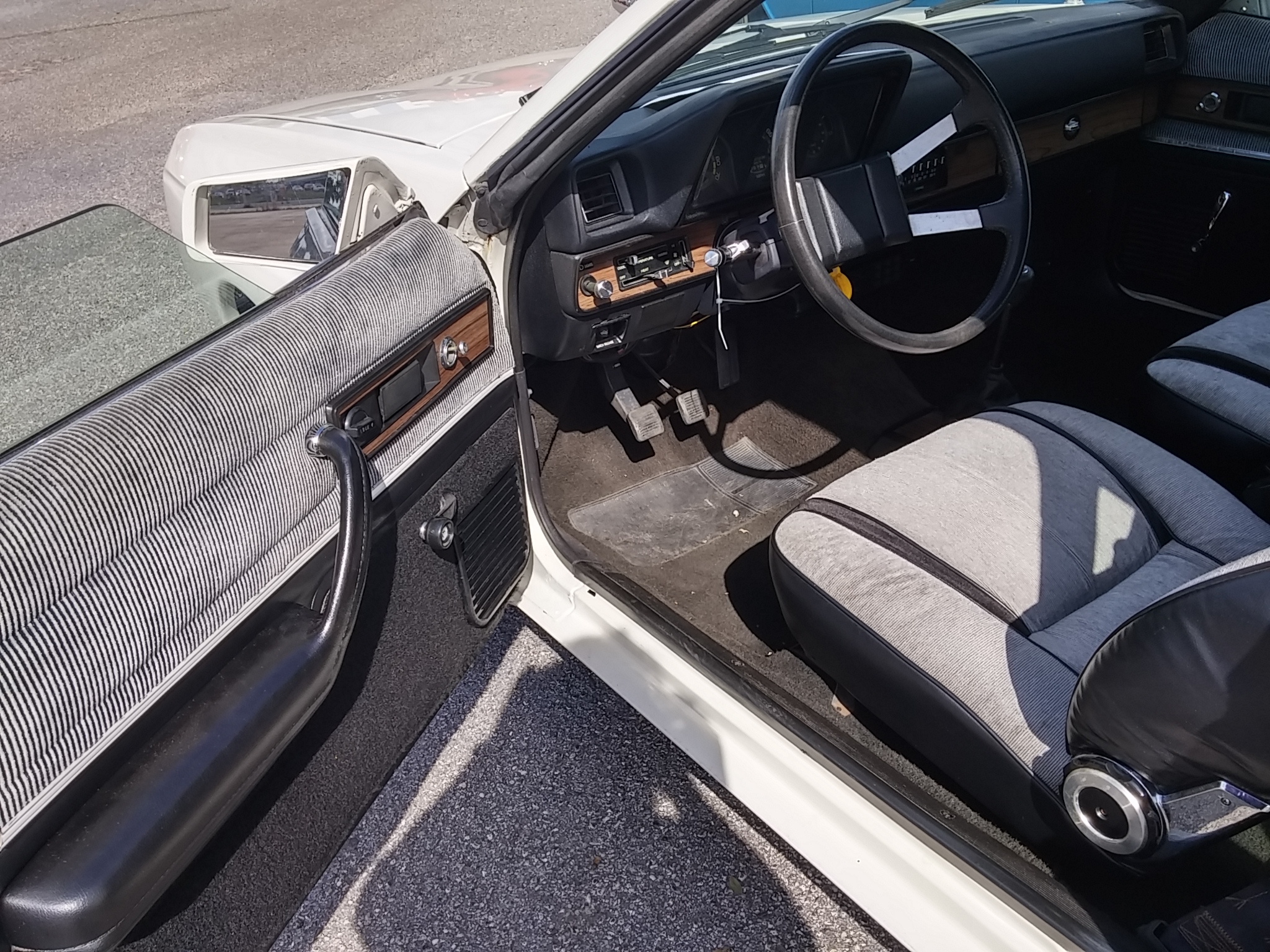 3rd Image of a 1982 PLYMOUTH HORIZON TC3