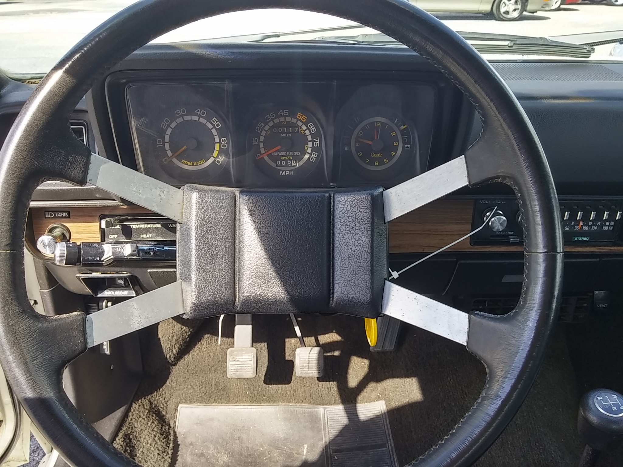 5th Image of a 1982 PLYMOUTH HORIZON TC3