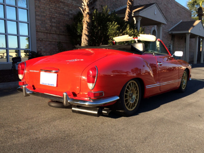 2nd Image of a 1970 VOLKSWAGEN KARMANN GHIA