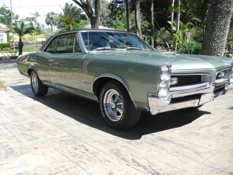 2nd Image of a 1966 PONTIAC GTO