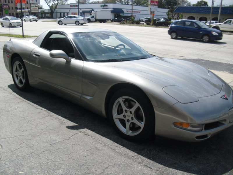 1st Image of a 2000 CHEVROLET CORVETTE