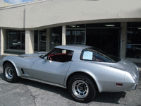 Image 6 of 8 of a 1978 CHEVROLET CORVETTE