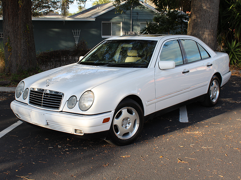 0th Image of a 1999 MERCEDES-BENZ E-CLASS E430