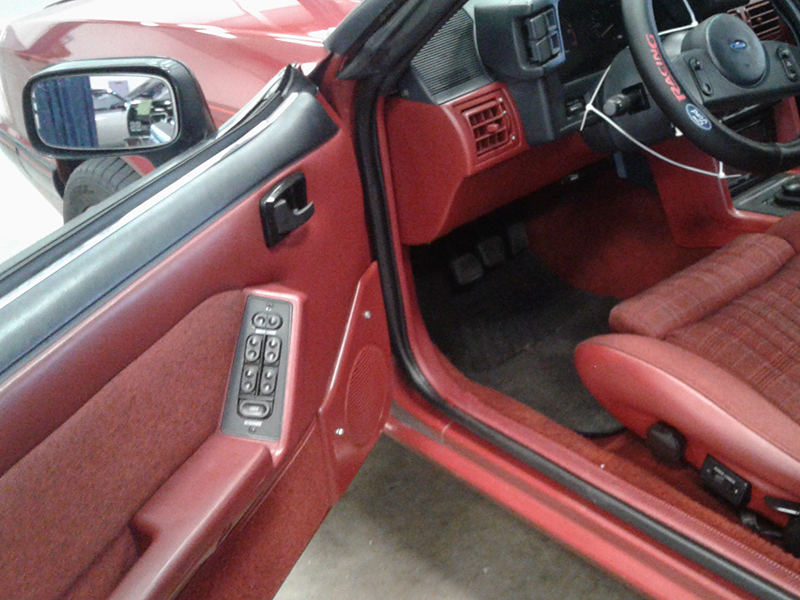 4th Image of a 1989 FORD MUSTANG LX