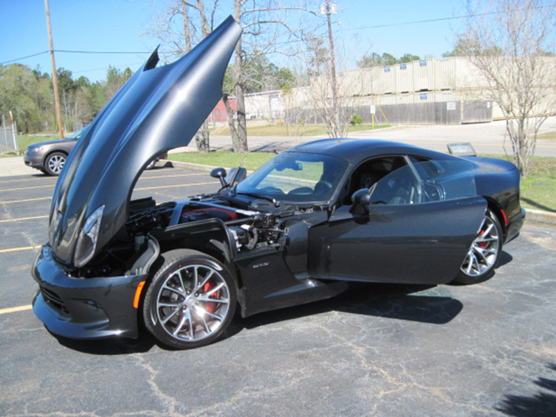 18th Image of a 2014 DODGE VIPER GTS