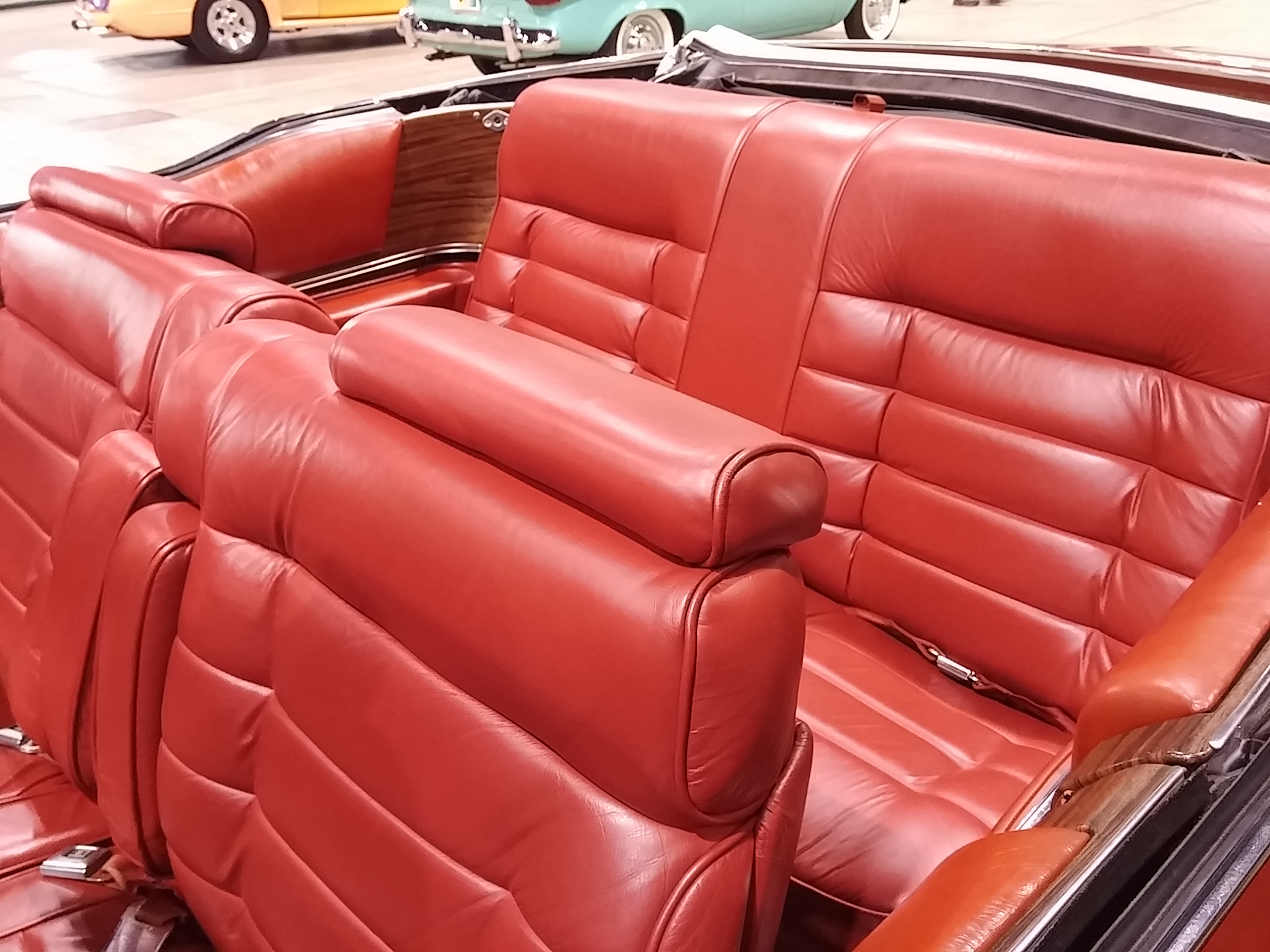 3rd Image of a 1976 CADILLAC ELDORADO