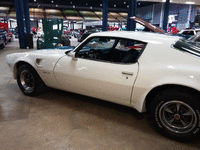 Image 2 of 9 of a 1971 PONTIAC TRANS AM