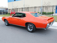 Image 2 of 12 of a 1969 PONTIAC GTO