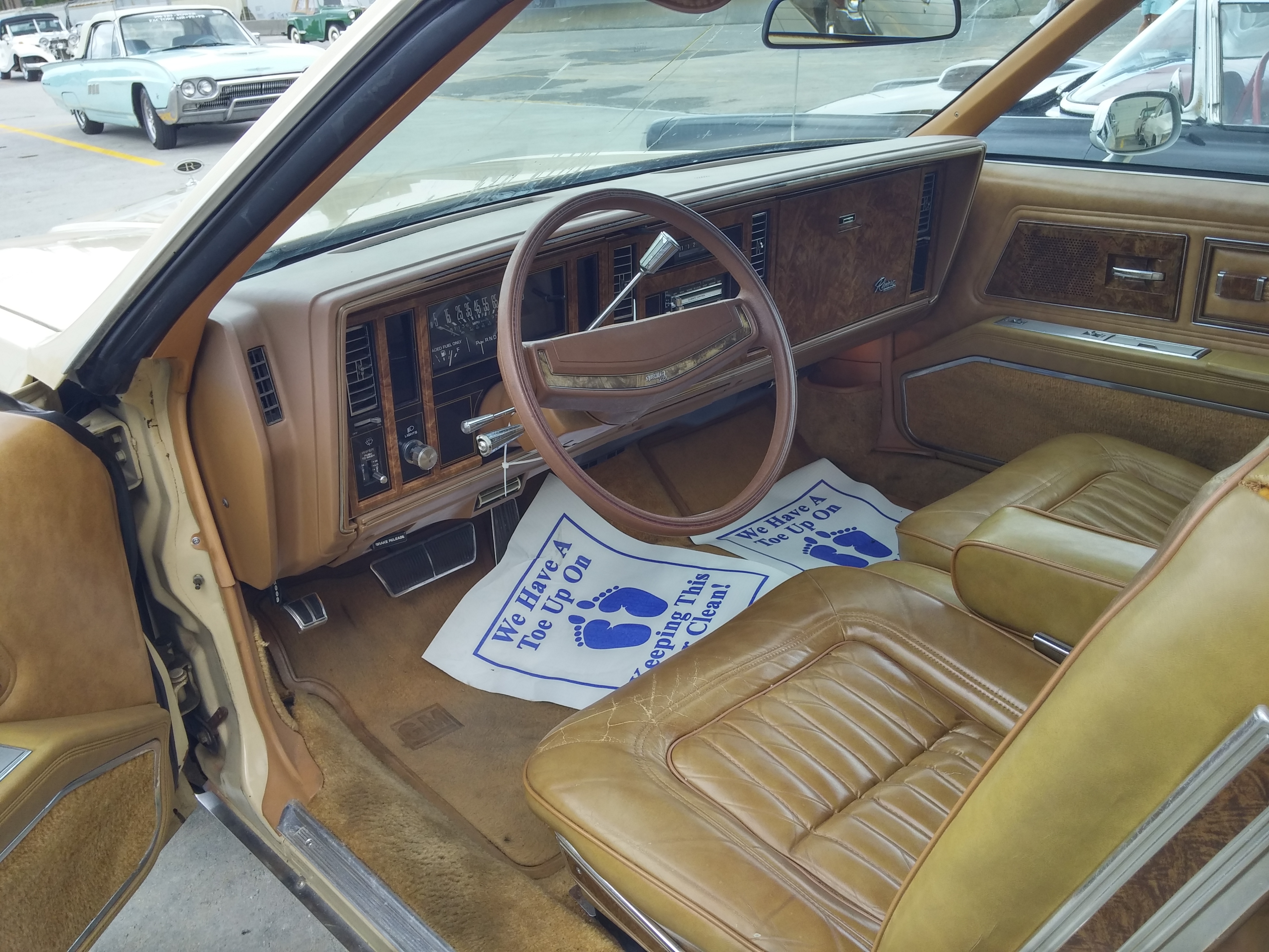 2nd Image of a 1979 BUICK RIVIERA