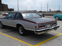 Image 2 of 5 of a 1978 BUICK RIVIERA