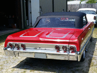 Image 7 of 13 of a 1964 CHEVROLET IMPALA