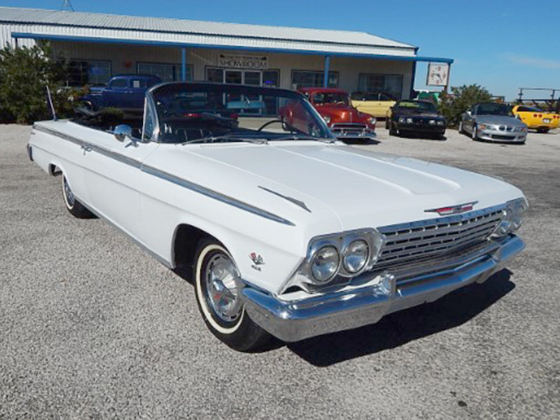 2nd Image of a 1962 CHEVROLET IMPALA