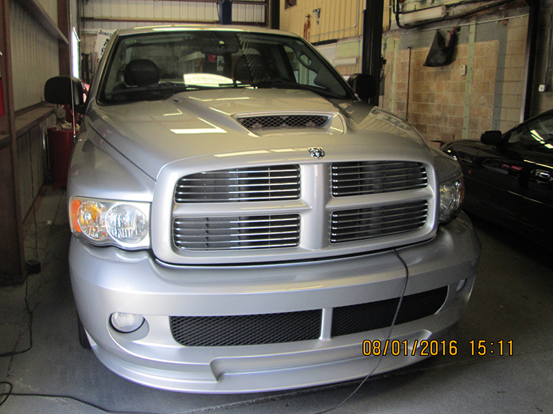 1st Image of a 2004 DODGE VIPER TRUCK SRT-10